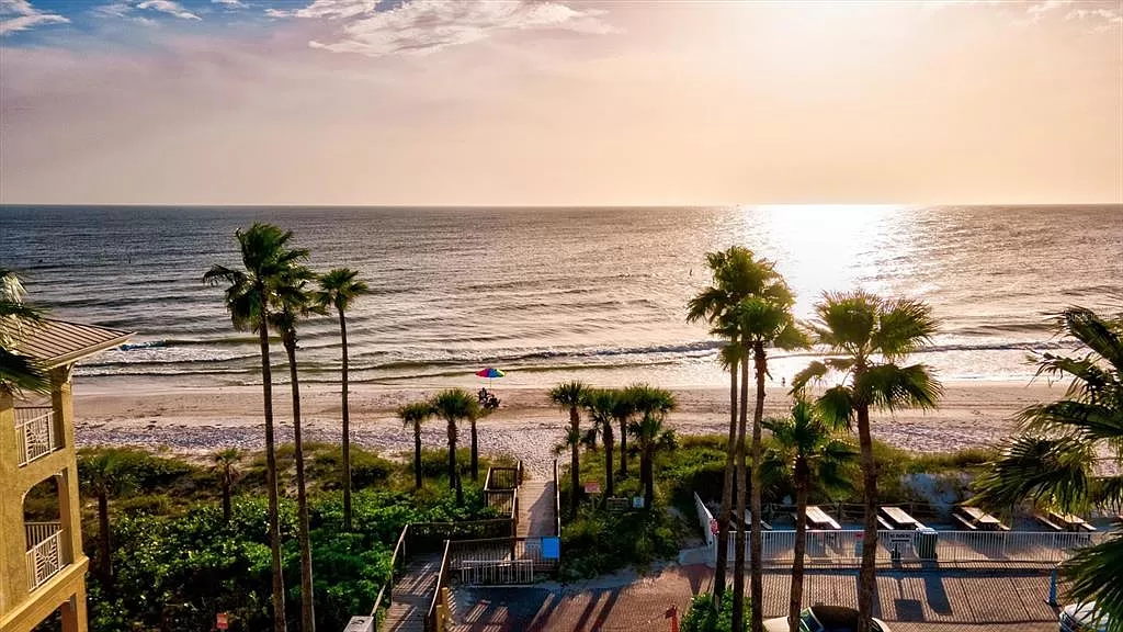 Golden hour over the Gulf on Anna Maria Island
